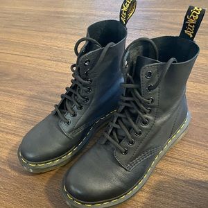 Dr. Martens 1460 Pascal Black